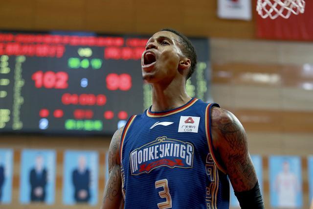 中超单场：上海“德比” 申花一球小胜海港